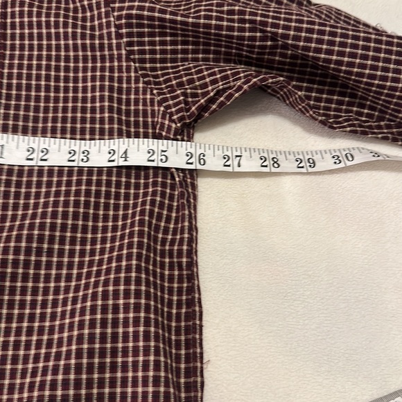 VGUC burgundy, cream, black plaid Haggar button down shirt size XL - Picture 4 of 6